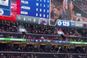 烤肉姐吐槽：如果小卡能像阿德巴约一样40多罚也能冲80分😕