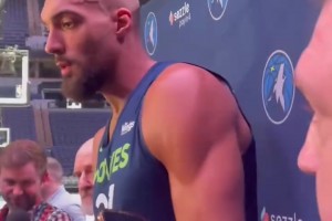 盛赞！戈贝尔谈再度对位约基奇：他打球无私，我喜欢他的行事风格